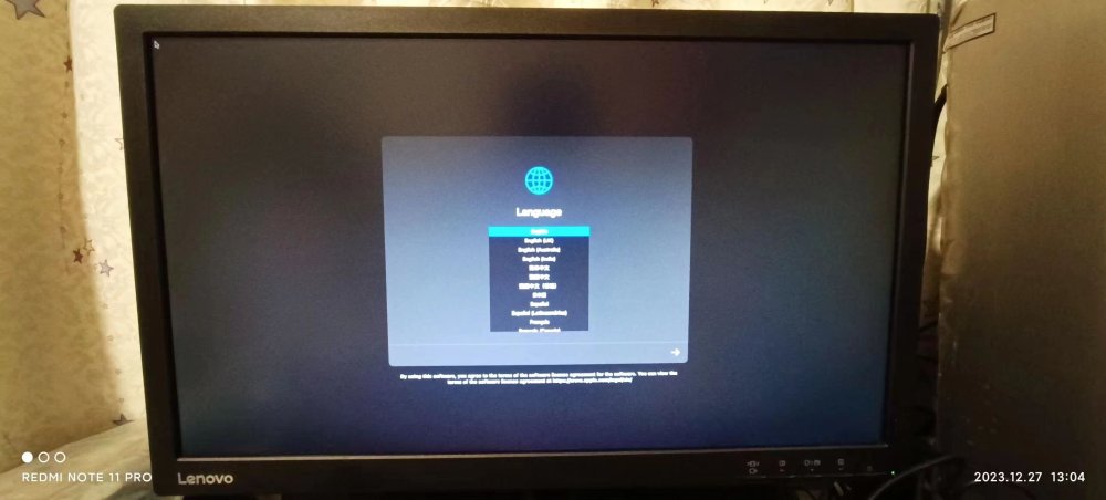 stuck.thumb.jpg.6163283c46b670f094af63cd91a9a838.jpg